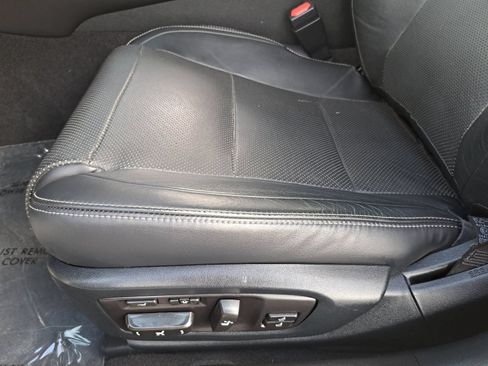 Used 2016 Lexus GS 350 F Sport w/ F Sport Package RWD image 30