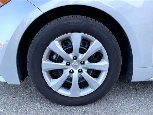 Used 2026 Toyota Corolla LE FWD image 8