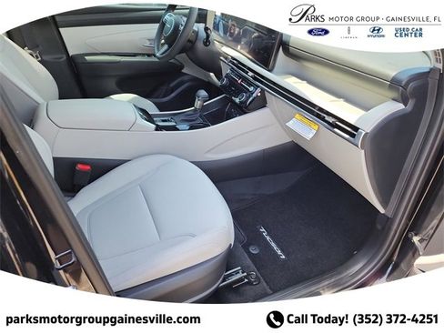 New 2025 Hyundai Tucson SEL image 10