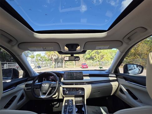 Used 2022 INFINITI QX60 Sensory w/ Cargo Package image 4