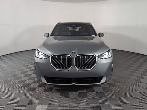 Used 2025 BMW X3 xDrive30i w/ Convenience Package AWD/4WD image 4