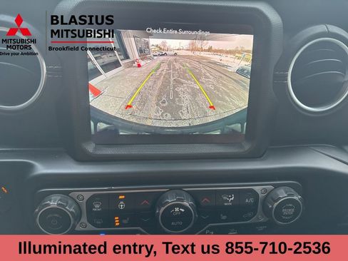 Used 2021 Jeep Wrangler Unlimited Sahara w/ Cold Weather Group image 30