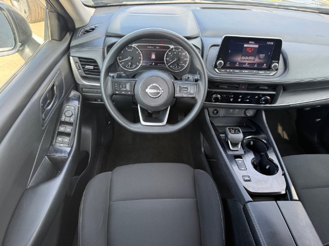 Used 2024 Nissan Rogue S FWD image 21