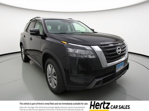 Used 2025 Nissan Pathfinder SV FWD image 1