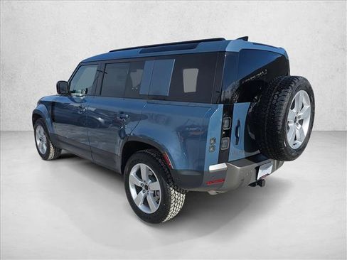 Used 2026 Land Rover Defender 110 S AWD/4WD image 7