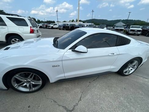 Used 2020 Ford Mustang GT Premium w/ GT Performance Package RWD image 26