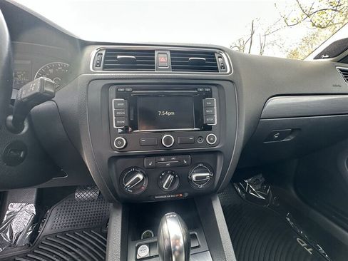 Used 2014 Volkswagen Jetta TDI FWD image 44
