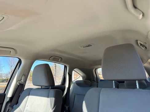 Used 2015 Honda CR-V LX image 25