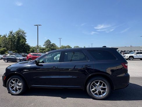 New 2026 Dodge Durango GT w/ Trailer Tow Group IV AWD/4WD image 2
