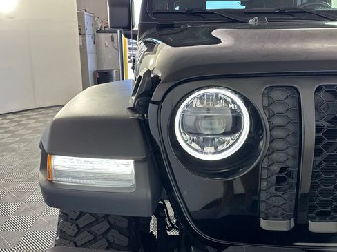 Used 2023 Jeep Wrangler Unlimited w/ Cold Weather Group AWD/4WD image 49