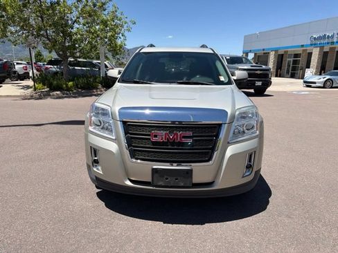 Used 2015 GMC Terrain SLT w/ Open Road Package AWD/4WD image 2
