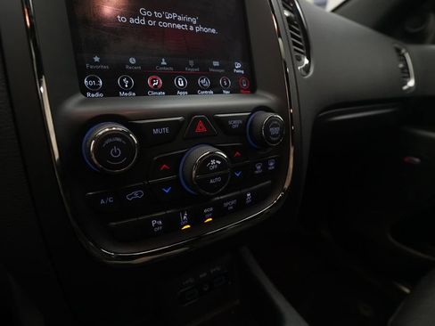 Used 2018 Dodge Durango R/T w/ Technology Group AWD/4WD image 21