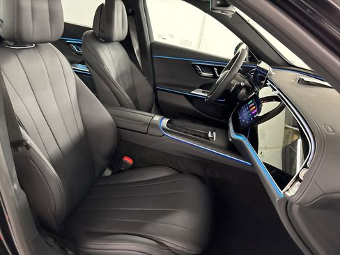 New 2026 Mercedes-Benz E 450 4MATIC Sedan image 30
