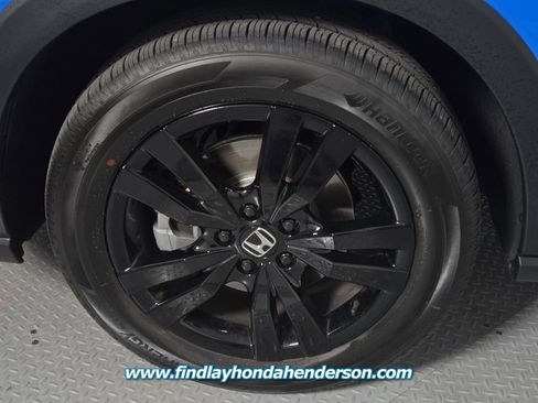 Certified 2026 Honda HR-V Sport image 9