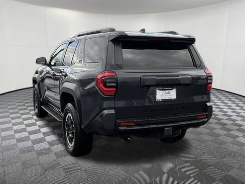 Used 2025 Toyota 4Runner TRD Off-Road image 4