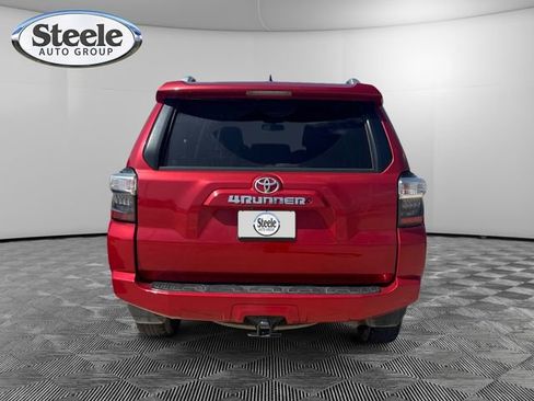 Used 2016 Toyota 4Runner SR5 Premium AWD/4WD image 3