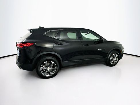 Used 2025 Chevrolet Blazer LT image 10