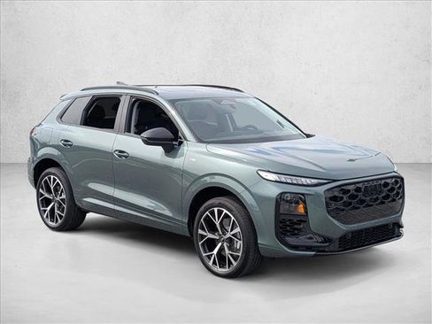 New 2026 Audi Q3 quattro 2.0T AWD/4WD image 5