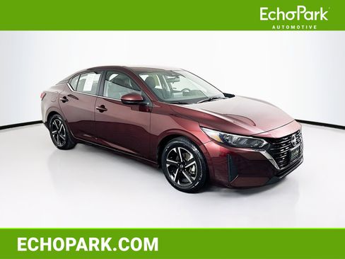 Used 2025 Nissan Sentra SV image 1