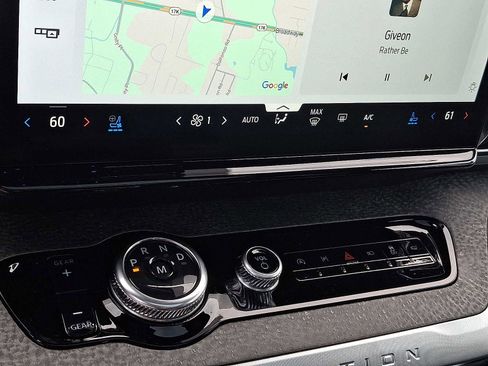 New 2025 Ford Expedition Tremor image 15