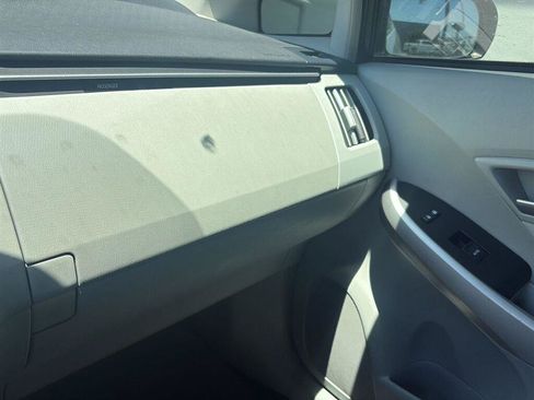 Used 2012 Toyota Prius Two FWD image 7