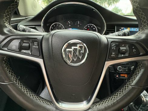 Used 2019 Buick Encore Preferred AWD/4WD image 31