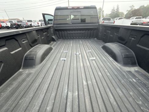 Used 2024 GMC Sierra 3500 Denali Ultimate image 21