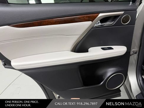 Used 2017 Lexus RX 350 AWD w/ Premium Package image 39