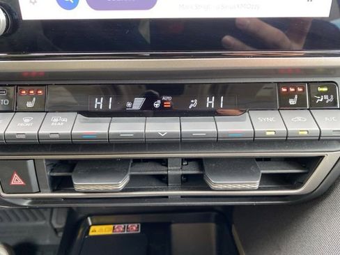 Certified 2025 Toyota Camry LE image 10