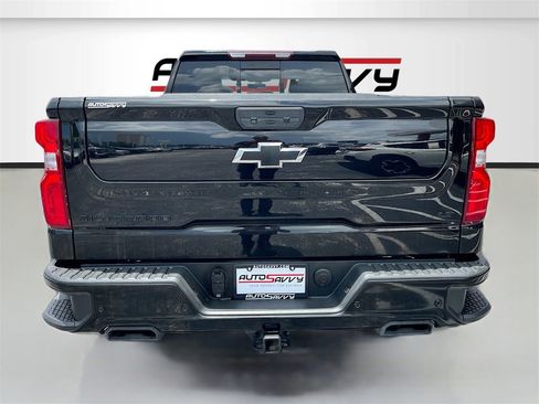 Used 2021 Chevrolet Silverado 1500 LT Trail Boss w/ LT Trail Boss Premium Package image 6