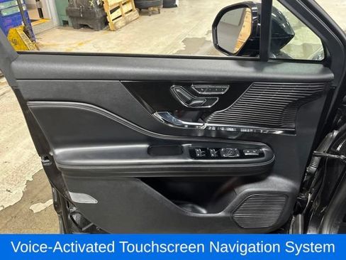 Certified 2022 Lincoln Corsair AWD w/ Premium Package image 33