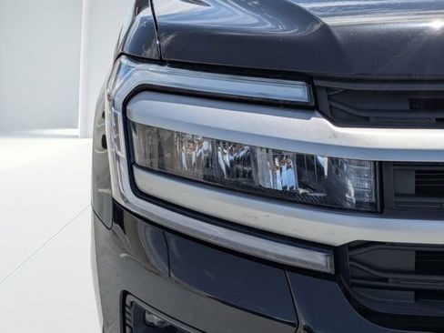Used 2022 Ford Expedition XLT RWD image 9