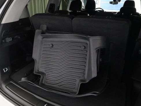 Used 2022 Jeep Grand Cherokee L Limited w/ Trailer Tow Group (B) image 13