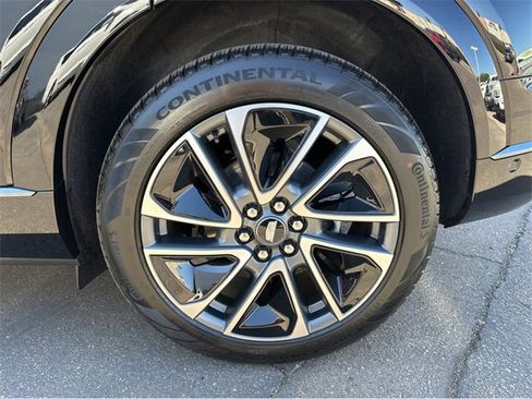 New 2025 Cadillac Optiq Sport 1 image 4