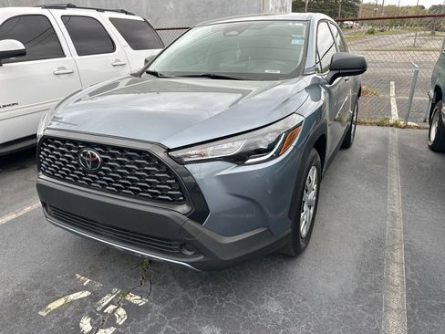 Certified 2023 Toyota Corolla Cross L FWD image 1