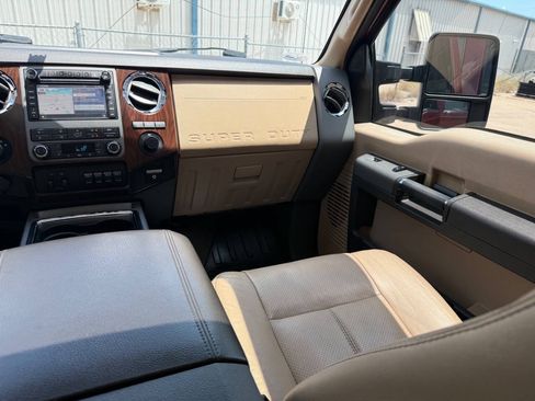 Used 2012 Ford F250 Lariat w/ Lariat Ultimate Pkg AWD/4WD image 23