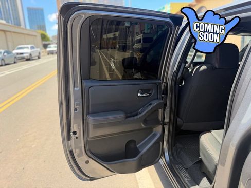 Used 2023 Nissan Frontier PRO-4X w/ Pro Convenience Package AWD/4WD image 13
