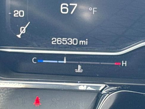 Used 2025 GMC Sierra 1500 SLT image 36