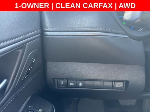 Used 2024 Toyota Venza XLE AWD/4WD image 21