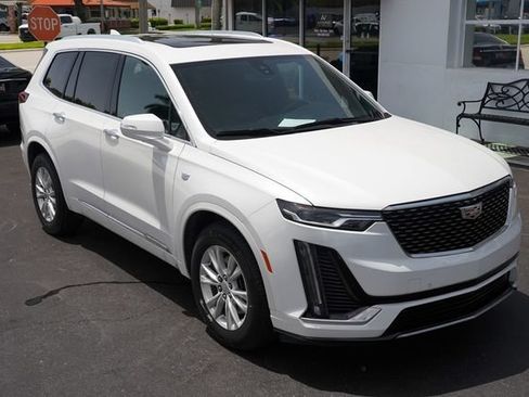 Used 2023 Cadillac XT6 Luxury FWD image 19