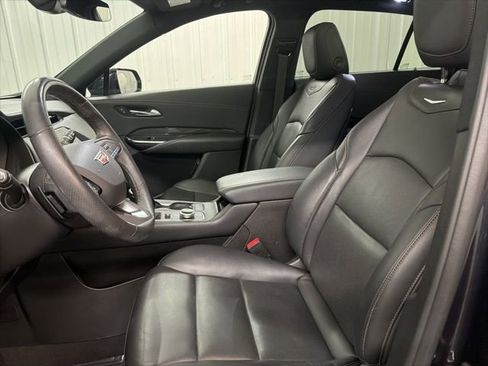 Used 2023 Cadillac XT4 Sport AWD/4WD image 12