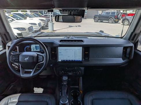 Used 2024 Ford Bronco Badlands AWD/4WD image 15