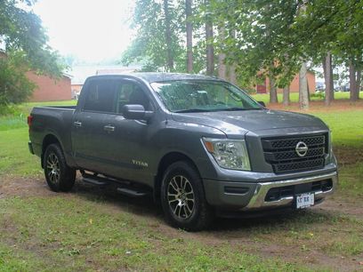 Used 2021 Nissan Titan SV w/ Accessory Utility Package