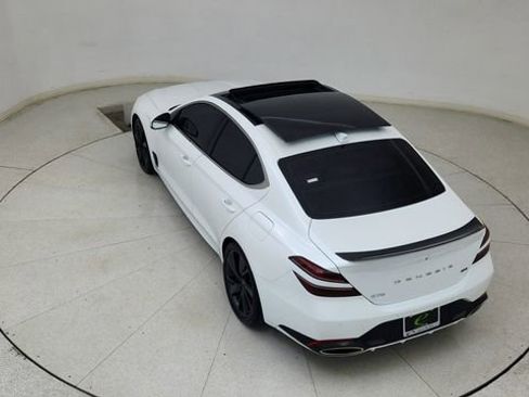 Used 2022 Genesis G70 3.3T image 81