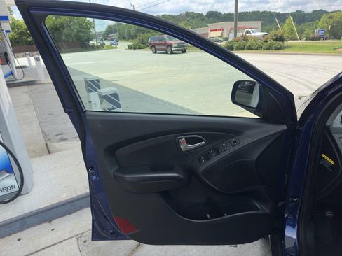 Used 2013 Hyundai Tucson Limited image 20