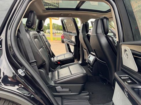 Used 2020 Lincoln Aviator Reserve w/ Equipment Group 202A AWD/4WD image 27