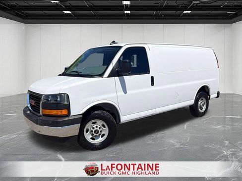 Certified 2024 GMC Savana 2500 w/ Driver Convenience Package RWD image 1
