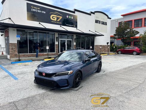 Used 2025 Honda Civic Sport image 1