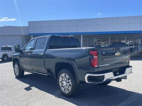 New 2026 Chevrolet Silverado 2500 LTZ w/ LTZ Premium Package image 6