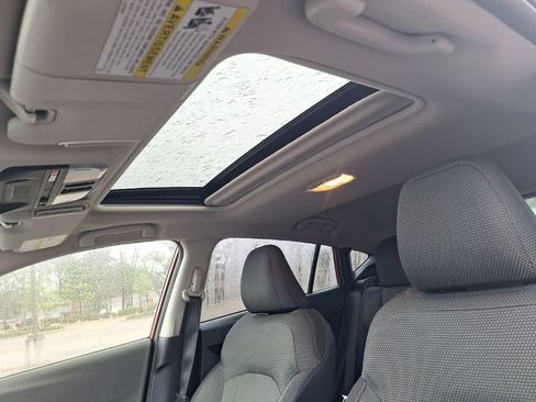 Used 2024 Subaru Crosstrek 2.0i Premium image 28